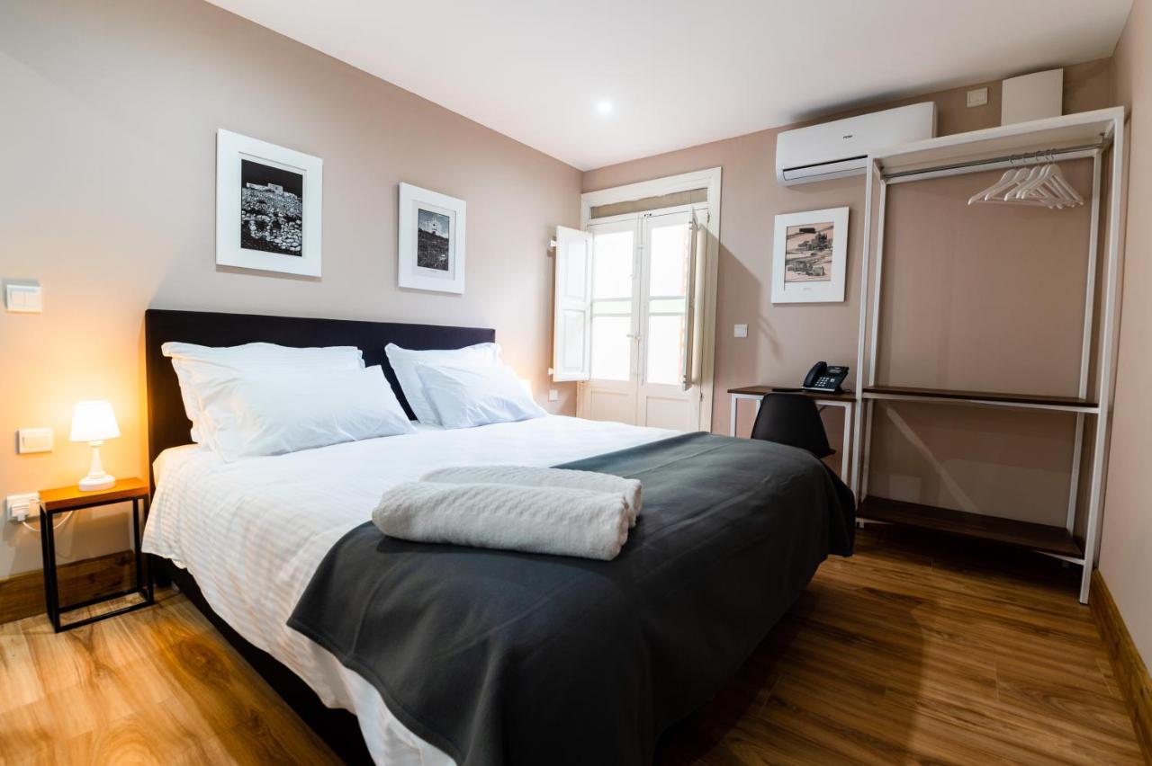 Monreal Boutique Townhouse - R024Rm3 Hotel Paola Bagian luar foto